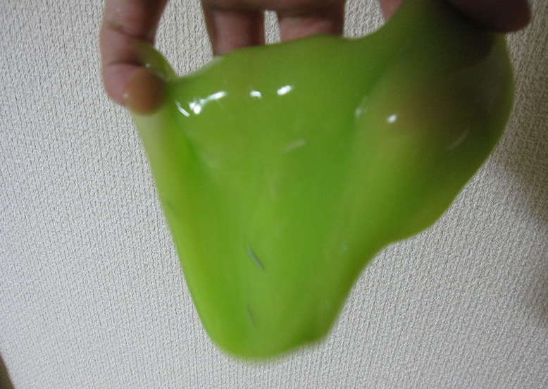 Comment faire du slime maison ?